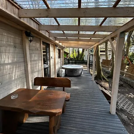 House Z Prywatnym Jacuzzi